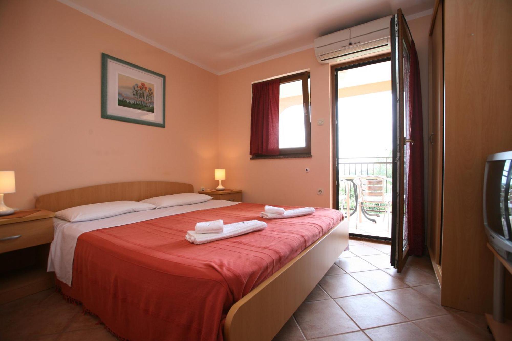 Apartments Neda - Porec South Kamer foto